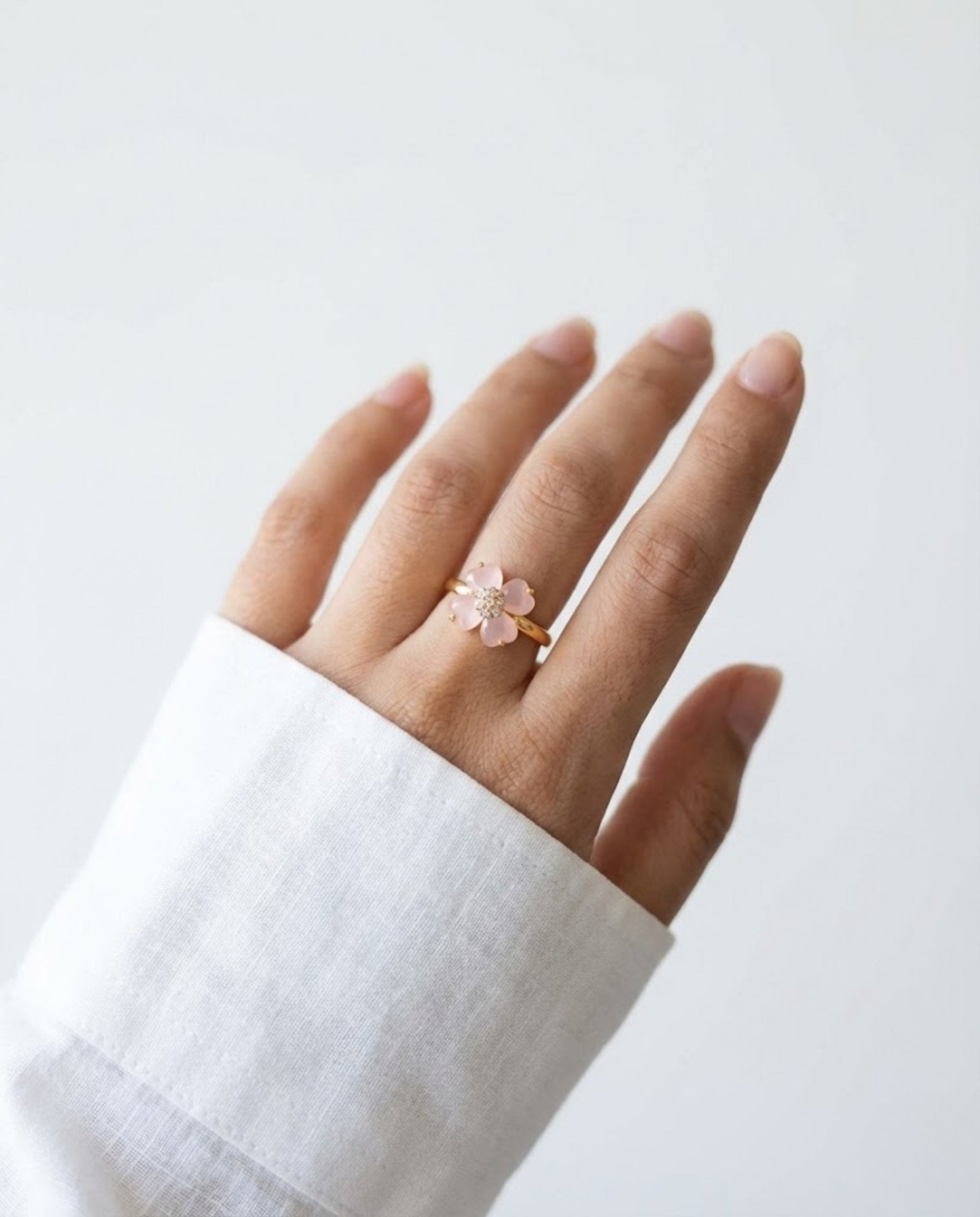 Orneza Rose Quartz Clover Flower Gold Plated Ring