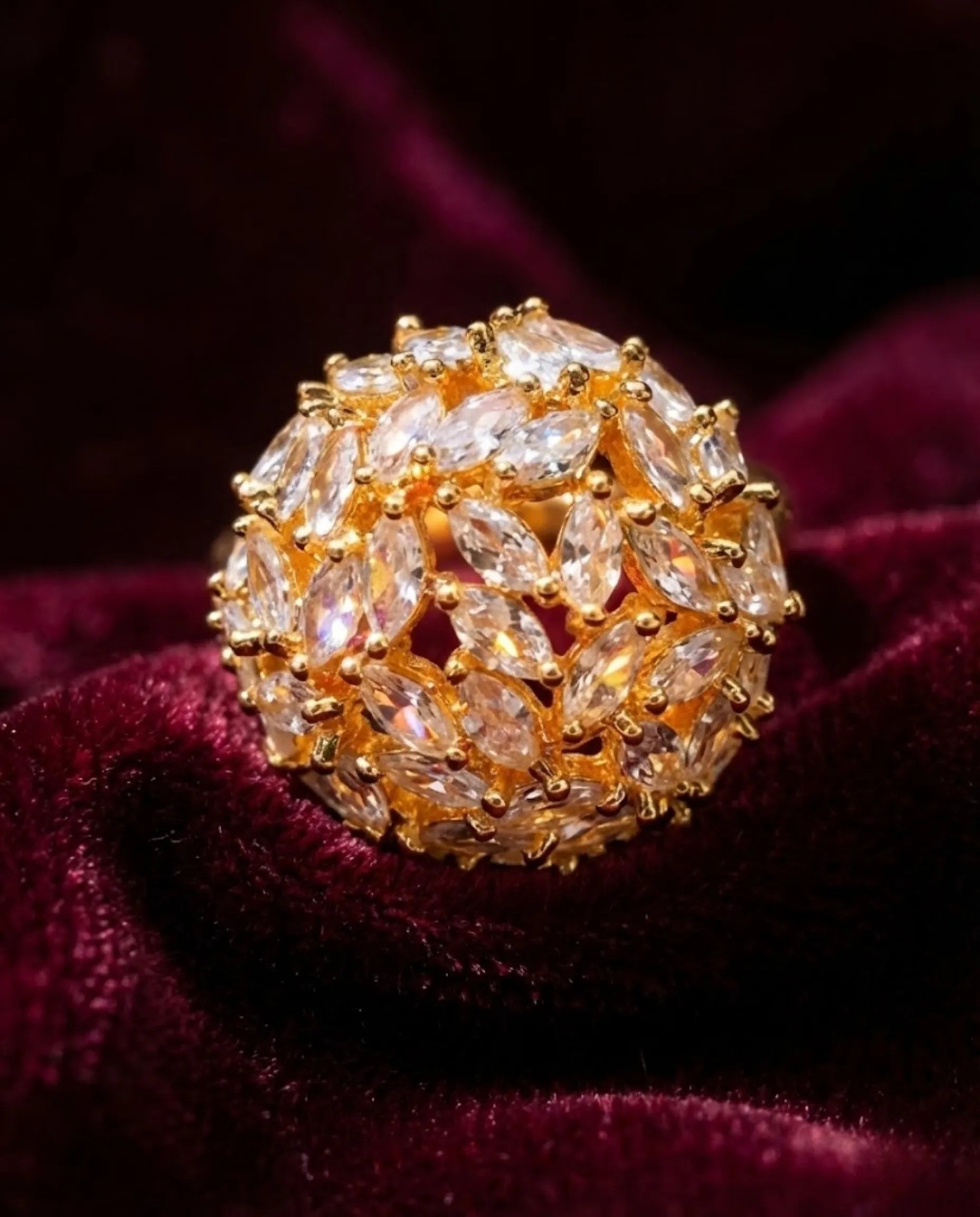 Orneza Starlight Marquise Crystal Cluster Gold Ring