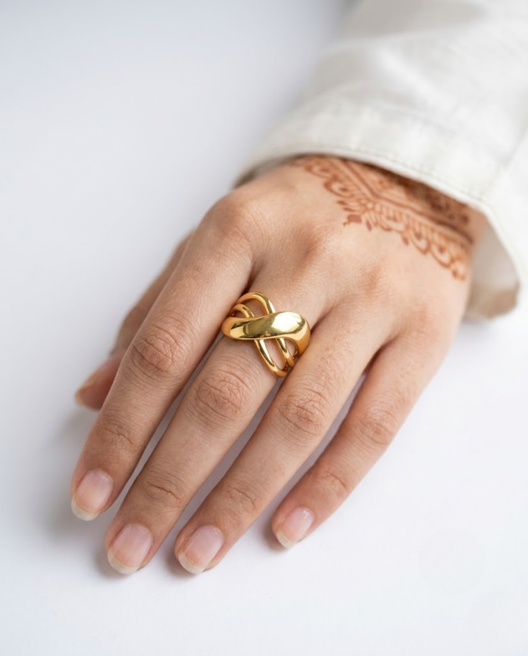 Orneza Infinite Ribbon Gold Plated Statement Ring